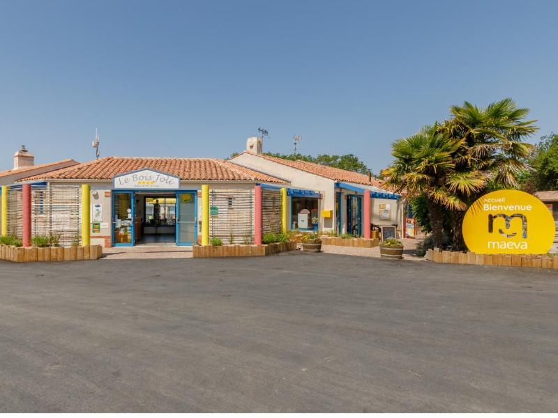 Hotel Camping Le Bois Joli Exteriér fotografie